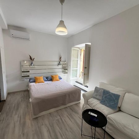 Sant Efisio Cagliari Suite Экстерьер фото