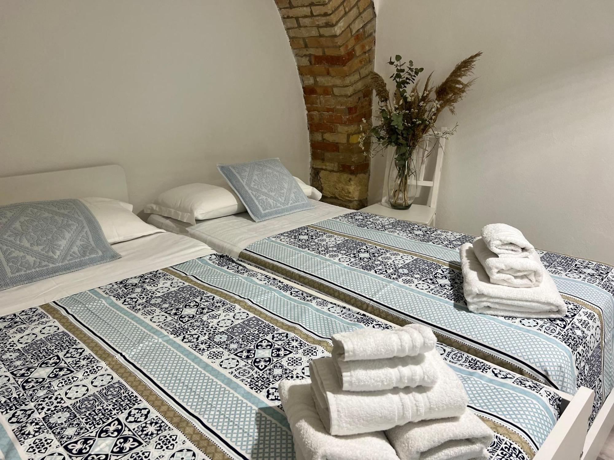 Sant Efisio Cagliari Suite Экстерьер фото